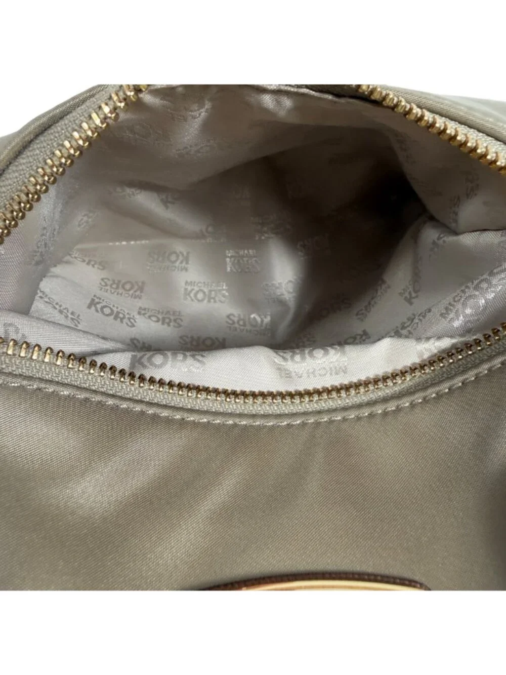 Michael Kors Montauk Khaki/Tan Nylon/Leather Tote Bag Shoulder Bag - Picture 13 of 13